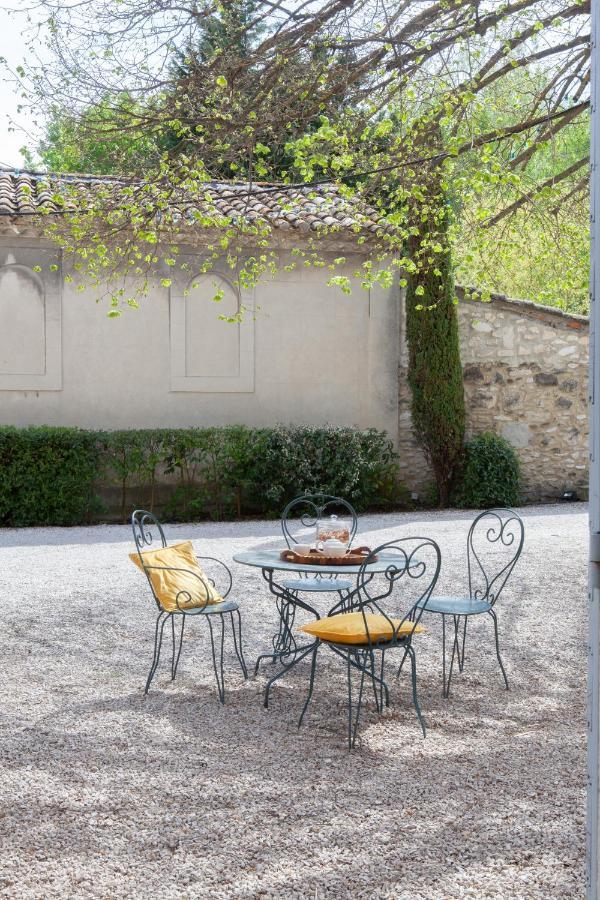 Domaine De Blanche Fleur Otel Châteauneuf-de-Gadagne Dış mekan fotoğraf